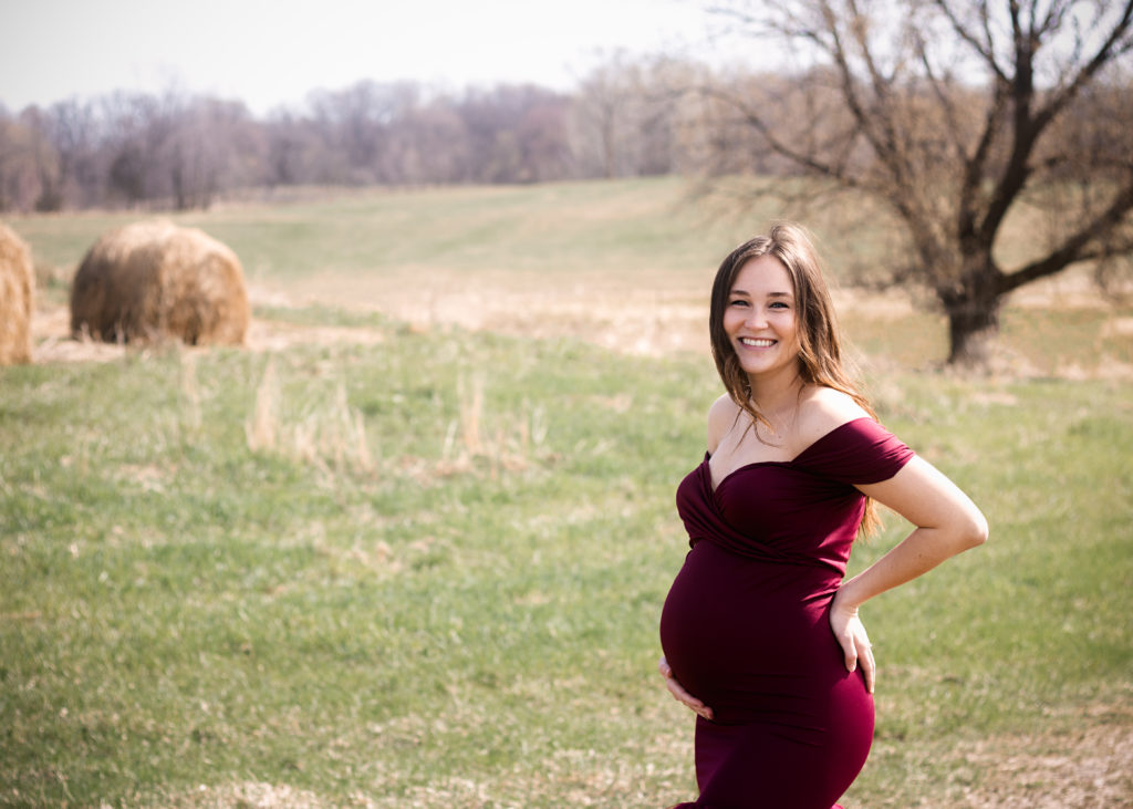 Elk River, MN Outdoor Maternity Pictures